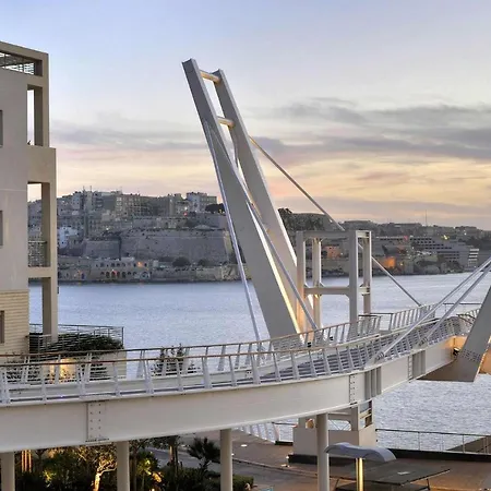 Apartment Modern 1br Apartment, Location Sliema