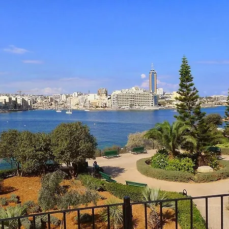 Appartement Modern 1br Apartment, Location *